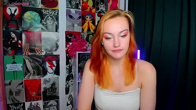 Snapshot of Ida_FaneStain chatting on September 21, 2:35 am Ida FaneStain online show from September 21, 2:35 am