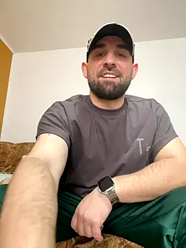 Snapshot of Shots_of_sperm chatting on October 25, 11:40 am Shots of sperm online show from October 25, 11:40 am