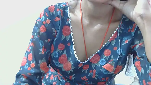 Snapshot of Aarti_misty71 chatting on September 30, 4:50 am Aarti misty71 online show from September 30, 4:50 am