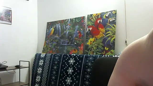 Snapshot of sweetdolly20 chatting on October 18, 6:16 am sweetdolly20 online show from October 18, 6:16 am