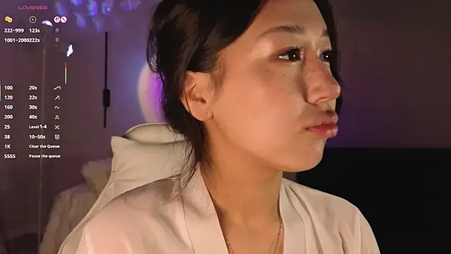 Nelly Kimm online show from April 13, 1:11 am