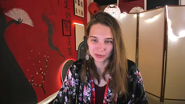Snapshot of TessaMill chatting on September 30, 5:23 am TessaMill online show from September 30, 5:23 am