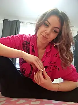 SeductiveMom online show from March 19, 4:14 am