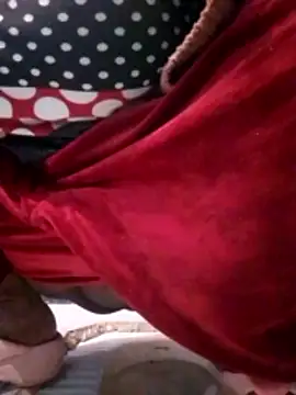 Dassing strip couple online show from January 13, 5:57 am