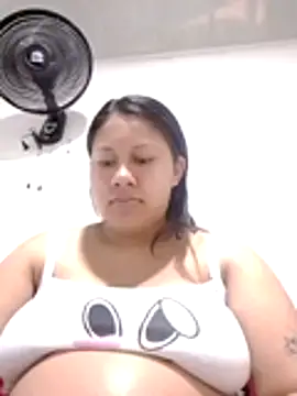 Snapshot of Hot_Rihanna chatting on March 2, 2:57 pm Hot Rihanna online show from March 2, 2:57 pm