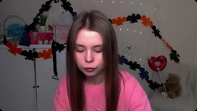 OceanicDawn online show from October 31, 6:03 am