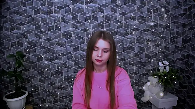 OceanicDawn online show from November 18, 9:58 am