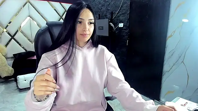 Issabela Mackey  online show from November 27, 4:36 am