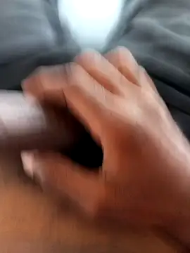 Snapshot of young_dickkk chatting on September 12, 8:25 am young dickkk online show from September 12, 8:25 am