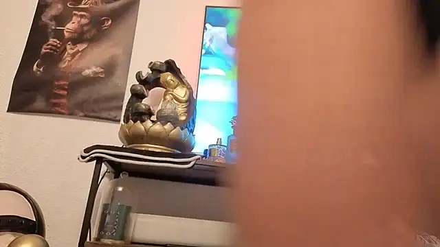 Snapshot of Oulola777 chatting on November 13, 6:51 pm Oulola777 online show from November 13, 6:51 pm