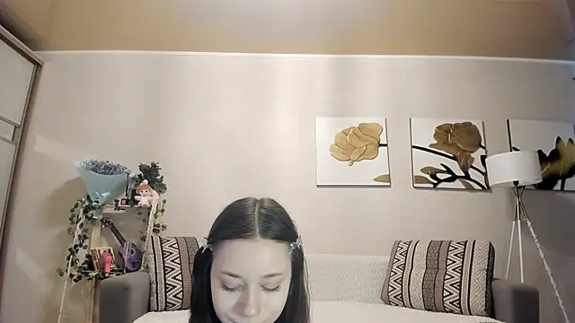 Passionate Isabella online show from September 15, 4:12 am