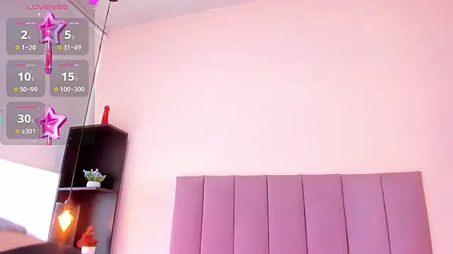 violet myerrs online show from November 19, 12:49 pm