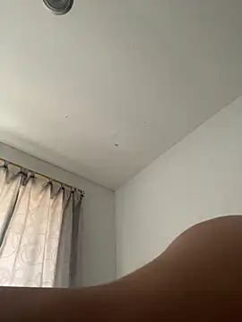 Snapshot of DAMSEL_30 chatting on November 11, 11:32 am DAMSEL 30 online show from November 11, 11:32 am