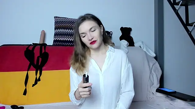 Snapshot of Katherine_Twilight chatting on February 28, 3:26 pm Katherine Twilight online show from February 28, 3:26 pm