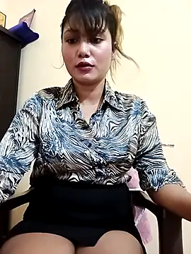 alexa cam44 online show from September 29, 8:02 pm