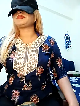 alexa cam44 online show from April 17, 8:12 pm