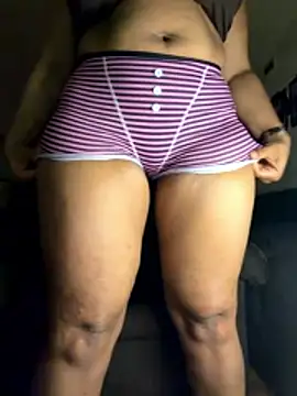 Snapshot of yummy0322 chatting on November 26, 5:08 am yummy0322 online show from November 26, 5:08 am