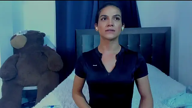 ISA BELLA VZL online show from November 4, 10:42 pm