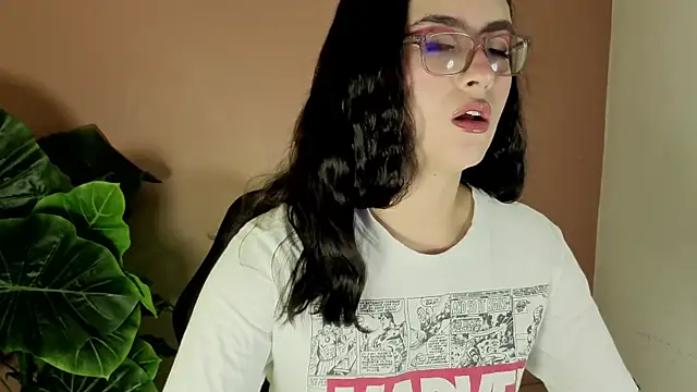 LiLLiAnderson online show from September 26, 11:25 am