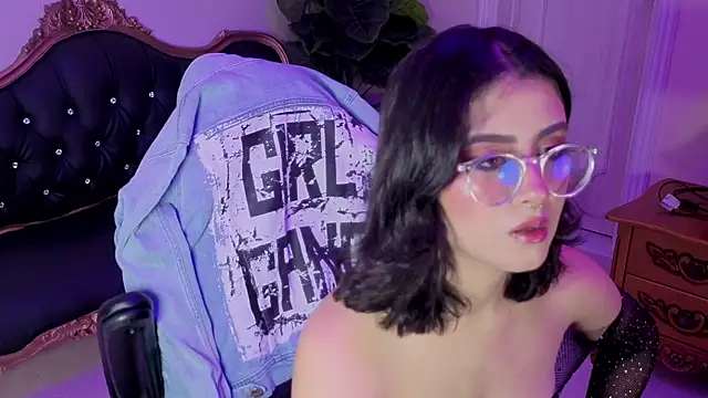 LiLLiAnderson online show from November 20, 11:54 am