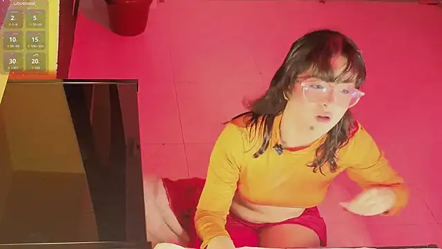 LiLLiAnderson online show from March 9, 11:47 am