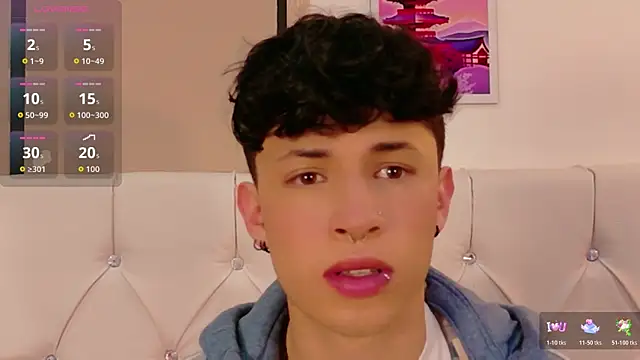 Axel  Evans online show from April 2, 11:08 am