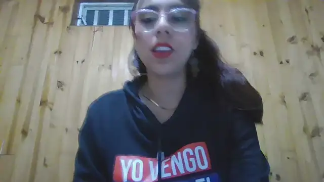 Roselingalvis13 online show from September 22, 2:13 am