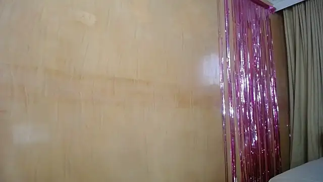 miss lilieth online show from September 30, 4:12 pm