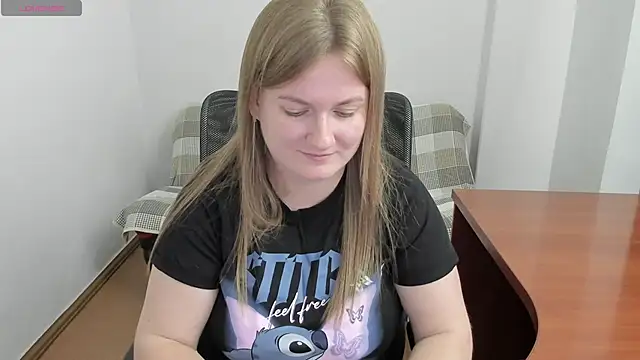 Alisha Skyes online show from October 4, 4:05 pm