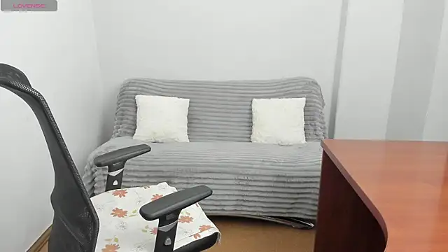 Alisha Skyes online show from February 25, 5:55 pm