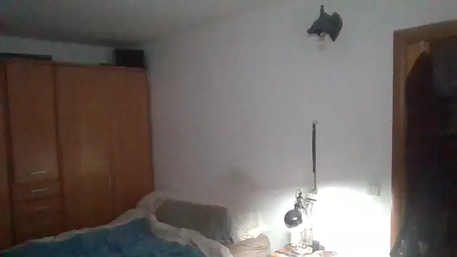 Snapshot of Zk1980 chatting on October 29, 10:33 pm Zk1980 online show from October 29, 10:33 pm