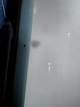 Snapshot of Zk1980 chatting on December 16, 6:57 pm Zk1980 online show from December 16, 6:57 pm