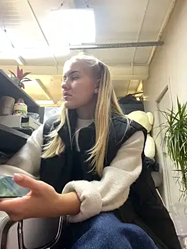 CandyVice online show from October 10, 5:12 pm