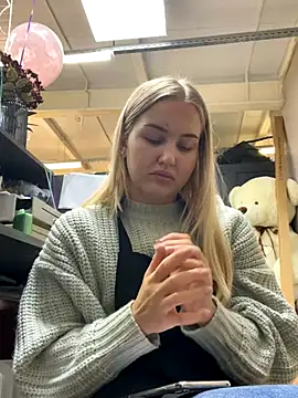 CandyVice online show from October 17, 4:20 pm