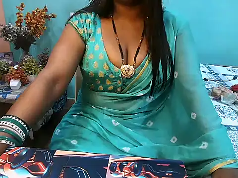 Snapshot of PREETI_BABY chatting on October 27, 5:55 am PREETI BABY online show from October 27, 5:55 am
