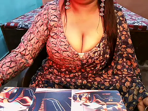 PREETI BABY online show from April 19, 6:13 am