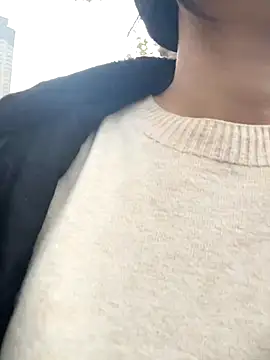 Snapshot of xinmeng-000 chatting on November 8, 6:46 am xinmeng-000 online show from November 8, 6:46 am