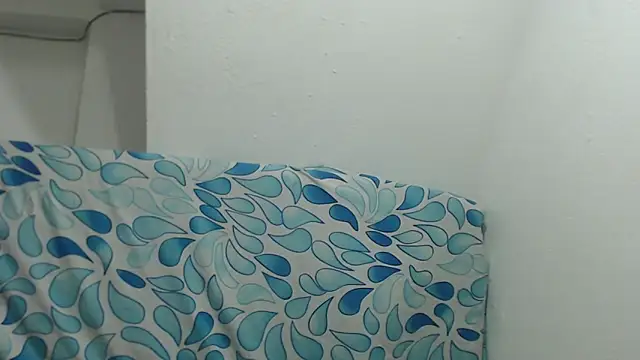 Lily Jone7 online show from November 1, 3:36 pm