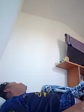 uratre online show from January 12, 6:35 pm