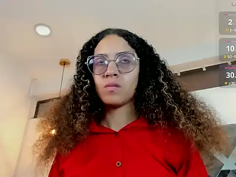 Hanna Cornee  online show from September 20, 1:56 pm