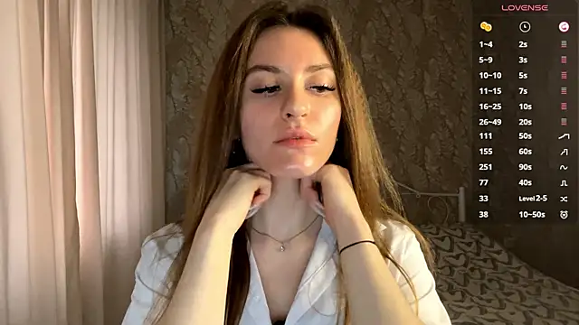 miainheat online show from December 3, 9:07 am