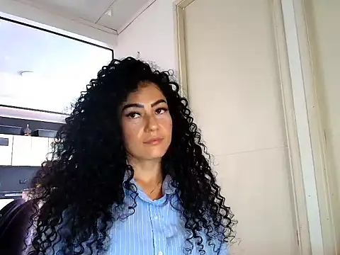 Snapshot of Koral369 chatting on February 24, 6:17 pm Koral369 online show from February 24, 6:17 pm