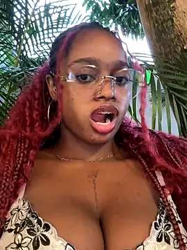 Snapshot of darle_volant chatting on November 28, 10:12 pm darle volant online show from November 28, 10:12 pm