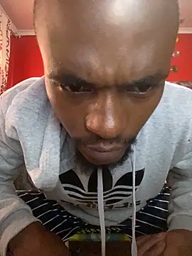 Snapshot of BaggyDirt chatting on November 18, 9:47 am BaggyDirt online show from November 18, 9:47 am