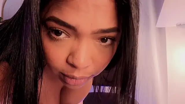 Snapshot of VickyGrey chatting on November 14, 6:17 pm VickyGrey online show from November 14, 6:17 pm