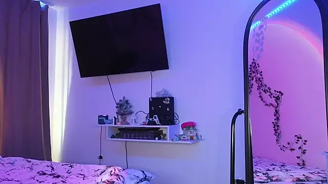 Candy Flosse online show from October 27, 10:41 am