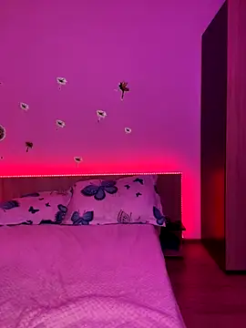 Snapshot of Mihadttraf chatting on November 21, 10:41 pm Mihadttraf online show from November 21, 10:41 pm