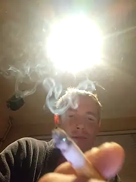 Snapshot of piercingpik chatting on September 22, 9:50 pm piercingpik online show from September 22, 9:50 pm