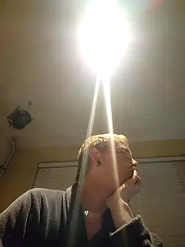 Snapshot of piercingpik chatting on October 4, 9:35 pm piercingpik online show from October 4, 9:35 pm