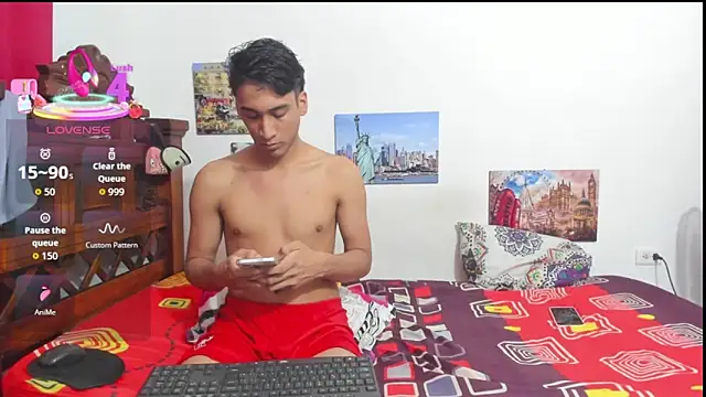 Snapshot of Roxana_Tony chatting on October 8, 2:20 am Roxana Tony online show from October 8, 2:20 am